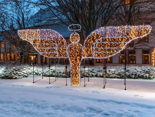 The Angel (4.9mtrs wide) Fully Inclusive Kit With Warm White Lights