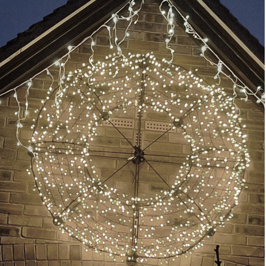 Wreath 140cm With Lights Cool White